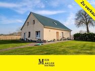 Wohnen an der Küste: Einfamilienhaus mit großem Gartengrundstück - Butjadingen