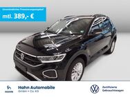 VW T-Roc, 1.5 TSI Life, Jahr 2024 - Fellbach