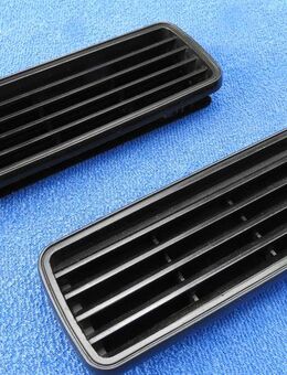 VW Scirocco I - 2 Lüftungsgitter Türverkleidung 323819467A TS GTI - Aachen