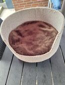 Hunde-oder Katzenbett neuwertig in 52134