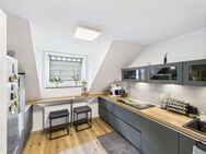 Exklusives Wohngefühl über Gelsenkirchen: Moderne Dachgeschosswohnung mit Stil - Gelsenkirchen