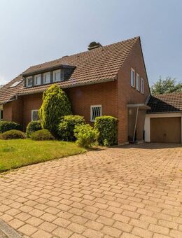 Freistehendes Zweifamilienhaus im schönen Meerbusch Osterath - Meerbusch