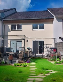 Reihenmittelhaus in einer ruhigen Seitenstr. Garage & Stellplatz - Gelsenkirchen