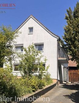 Zweifamilienhaus mit Scheune, großem Grundstück und viel Potenzial - Idyllisch wohnen bei Bayreuth - Himmelkron