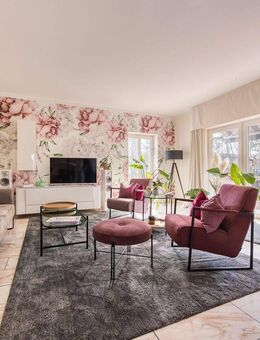 Besonderes Einfamilienhaus mit großem Garten - Schwabach
