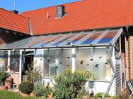 Rüthen-OT, EG- Eigentumswonung im 2- Familienhaus mit Garage, Carport, Garten mit Wintergarten und Gartenhaus - Rüthen