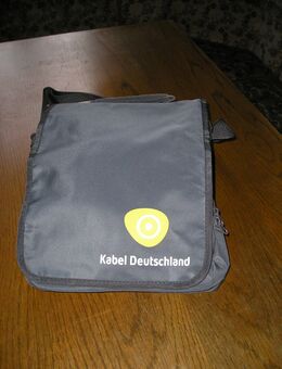 Sehr leichte Tasche für Stadt, Beruf, Sport oder Freizeit mit Kabel Deutschland LOGO - Leipzig Ost