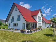 Tolles Einfamilienhaus in Ortsrandlage - mit Garten, Garage und viel Platz - Waldstetten (Bayern)