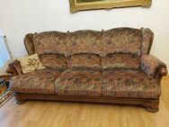 Couch mit 3 Sessel zu verschenken - Linz (Rhein)