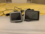 2 NAVIS (TOMTOM ONE UND GARMIN) - Berlin