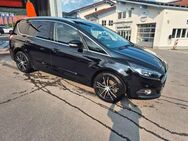 Ford S-Max S-MAX Titanium-LEDER--KAMERA-SHZ-7.SITZER- - Deggendorf