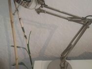 Chrom / Metall-Schreibtischlampe + Glühbirne - Unna