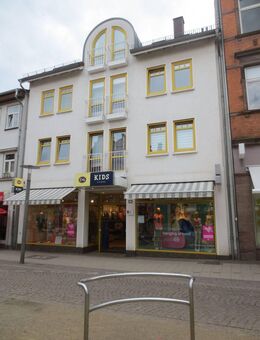 3-Zimmer-Wohnung in zentraler Lage (auch WG geeignet) - Holzminden