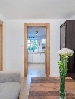 Einzigartiges Top-saniertes Reihenmittelhaus mit kleinem Garten. - Görlitz