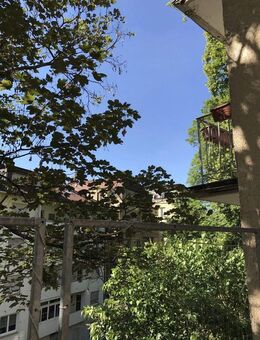 Klasse Lage: WG möglich, 3 Zi.-Whg., EKB, Terrasse / Kernerviertel / Schützenstraße - Stuttgart