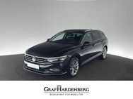 VW Passat Variant, 2.0 TSI Elegance, Jahr 2021 - Aach (Baden-Württemberg)