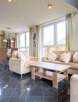 Ferien-Wohntraum fußläufig zur Müritz: Gepflegte Maisonettewohnung mit gehobenem Flair - Rechlin