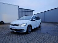 VW Touran, 1.5 TSI 4ALL 7-S 17Z, Jahr 2024 - Coburg