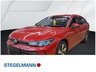 VW Passat Variant, 2.0 TDI Business, Jahr 2024 - Lemgo