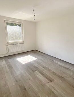 Schöne 3,5-Zimmer-Wohnung mit Tageslichtbad! - Essen