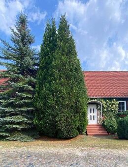 Idyllisch gelegenes, saniertes Haus am Wald mit zwei Wohnungen - Provisionsfrei! - - Groß Pankow