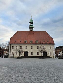 Eine runde Sache! Wohn- und Geschäftshaus in 1A-Lage! - Finsterwalde