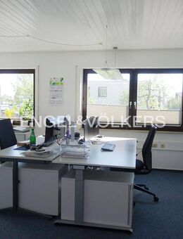 Großzügiges und teilbares Bürogebäude mit Stellplätzen zur Miete . Dienstleister und Unternehmer willkommen - Kusterdingen