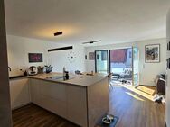Neuwertige helle 3 Zimmer Wohnung mit Luxusküche und Süd-Balkon - Seevetal