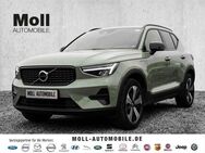 Volvo XC40 Plus Dark Recharge Plug-In Hybrid 2WD T4 Twin Engine EU6d StandHZG Navi digitales Cockpit - Aachen