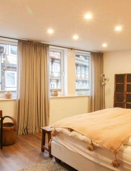 Top Zustand: WGH mit 2 sanierten Wohneinheiten und langfristig genutzter Gewerbeeinheit - Einbeck