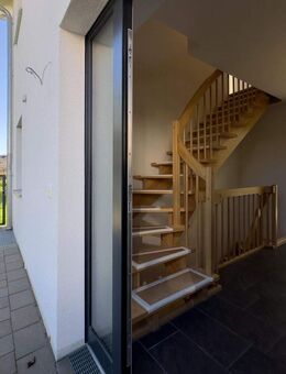 Fertig gestellt: Neubautraum in München-Lochhausen Energieeffizienz trifft Wohnkomfort - München