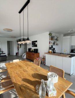 MIETE: Dreizimmerwohnung auf 2 Etagen in Mainz-Kastel (Rheinnähe) - Wiesbaden