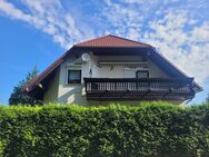 Schönes Wohnen in WSW mit Blick auf das Naturbad Jahnteich - schönes wohnen für zwei Familien in einem massiven ZFH - Weißwasser (Oberlausitz)