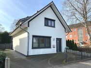 PURNHAGEN-IMMOBILIEN - St. Magnus, freist. 1-Fam.-Haus mit schönem Grundstück nahe Knoops Park - Bremen