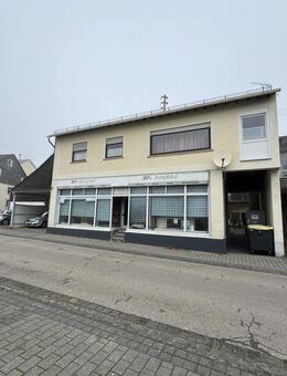 Attraktive Kapitalanlage nahe Flughafen Hahn - Modernisiertes Mehrfamilienhaus mit Ausbaupotenzial - Büchenbeuren