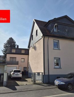 Zwei auf einen Streich.... interessantes Hausensemble mit viel Potential - Oberursel (Taunus)