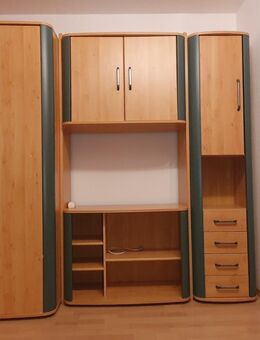 Verkaufe Schränke un Tisch - Magdeburg