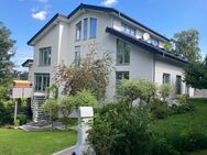 Elegante Villa mit Panoramablick auf die Warburger Altstadt - Warburg (Hansestadt)