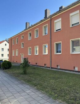 Schöne 4-Raumwohnung ab Dezember 2025 in der Anhaltsiedlung in Bitterfeld zu vermieten ! - Bitterfeld-Wolfen