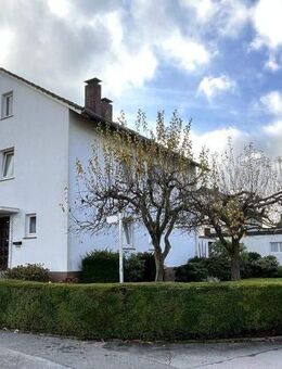 Ein- bis Zweifamilienhaus mit großem Potenzial in zentraler Lage von Leopoldshöhe - Leopoldshöhe