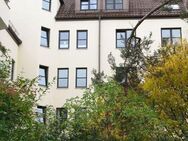 Helle 2-Zimmer-Wohnung mit EBK - München