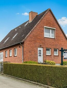 Klassisches Zuhause für Ihre Familie - dazu Garten und zentrale Anbindung! - Schwentinental