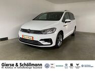 VW Touran, 1.5 TSI Highline R-Line, Jahr 2023 - Schmallenberg