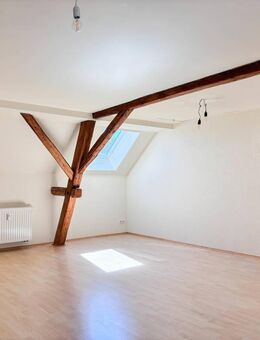 Attraktive Wohnung mit einem Schlafzimmer, sowie einem Büro - Pöttmes