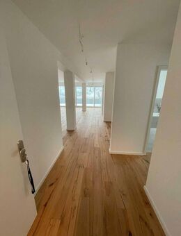 Traumhafte Penthouse-Wohnung in idyllischer Waldrandlage mit außergewöhnlich großem Balkon - Haiterbach