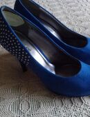 High Heels, Pumps, Gr. 39, royalblau, Wildlederoptik, Nieten in 22523
