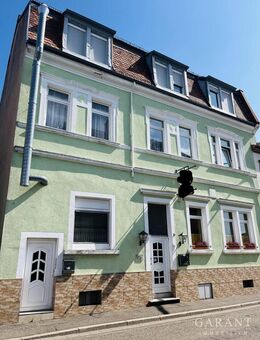 Mehrfamilienhaus mit Gewerbeeinheit zur Kapitalanlage oder Selbstnutzung - Pirmasens