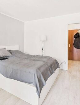 HEGERICH: Kapitalanlage mit Weitblick: vermietete 1-Zimmer-Wohnung mit Balkon in München Perlach - München