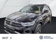 VW T-Roc, 1.5 TSI MOVE DIGITAL 17ZOLL, Jahr 2023 - Mühlheim (Main)