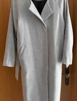 Gr. XL = 42: Mantel mit Gürtel, hellgrau "ICHI", neuwertig - München